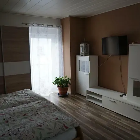 Jule Appartement Thaleischweiler-Froschen